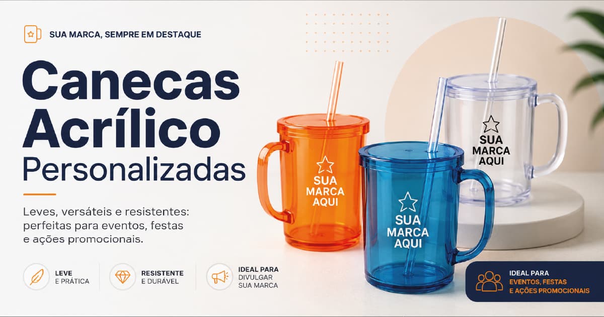 Canecas de acrílico personalizadas em diferentes cores e formatos, dispostas em um ambiente de evento corporativo